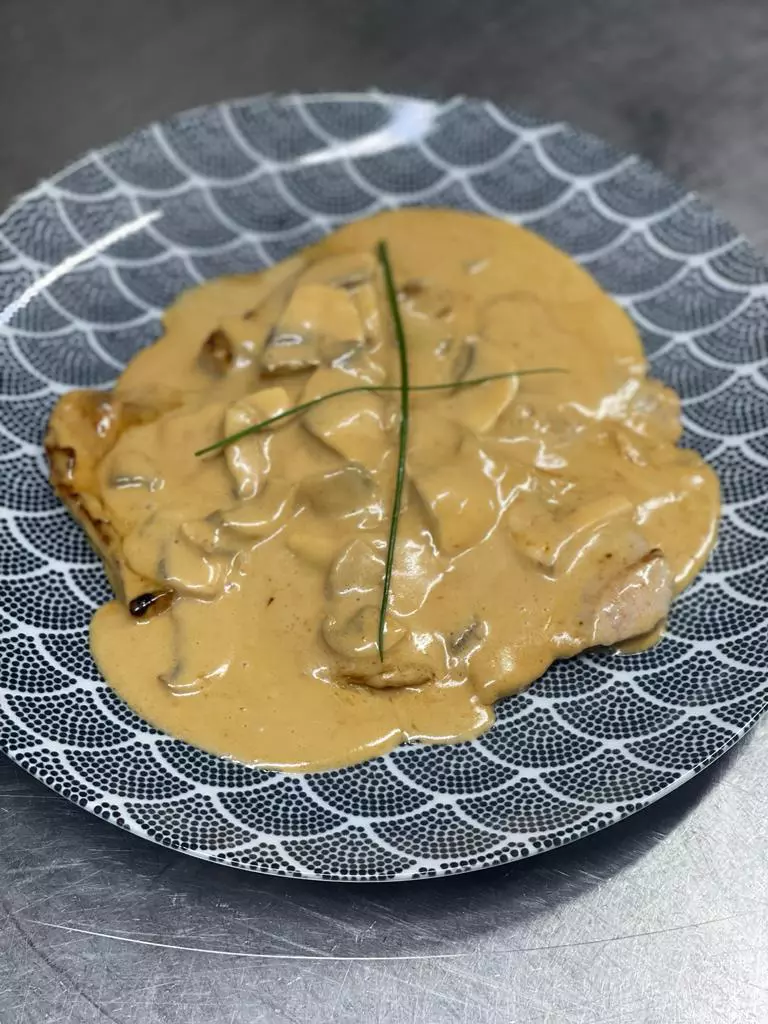 Escalope de volaille à la crème